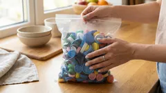 Don’t Throw Away Plastic Caps Anymore: 5 Everyday Hacks for the Kitchen and Cleaning