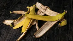 5 Ways to Use Banana Peels That Really Come in Handy in Everyday Life